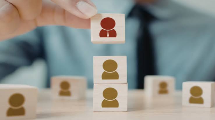 DESARROLLO DE HABILIDADES DIRECTIVAS